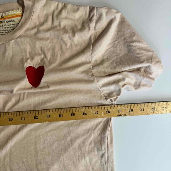 Aviator Nation Cream Short Sleeve T Shirt With Heart Patch Medium Soft Flawed - Picture 14 of 15